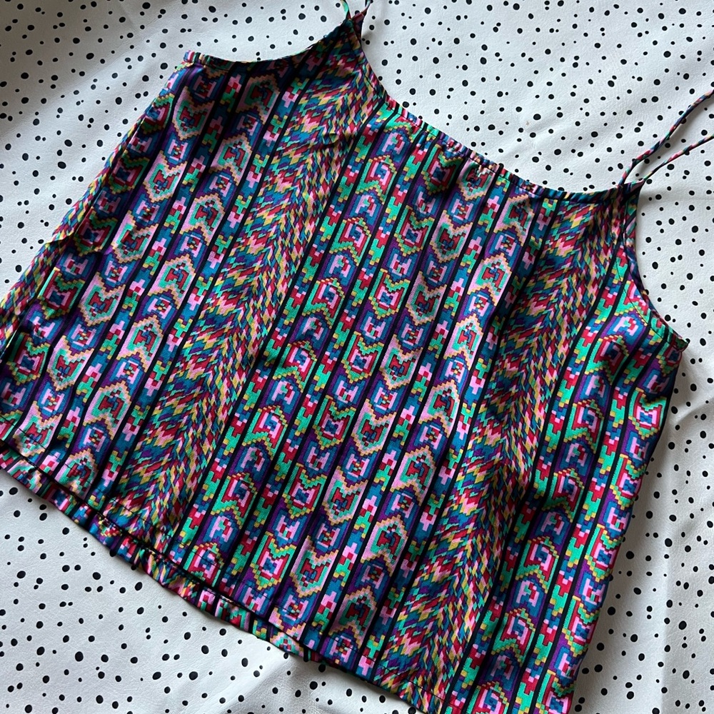 Millau geometric pattern tank top size small LF